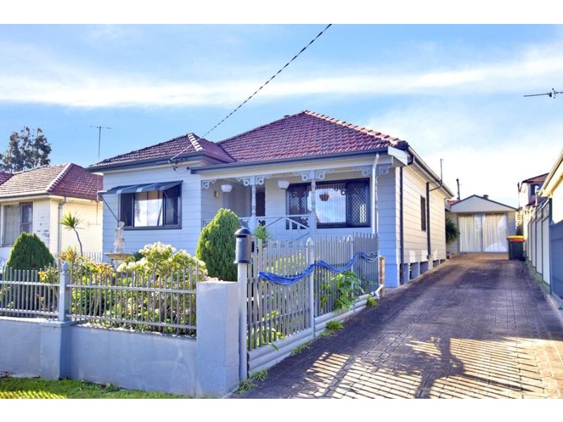 20 Norman Street, Waratah West NSW 2298