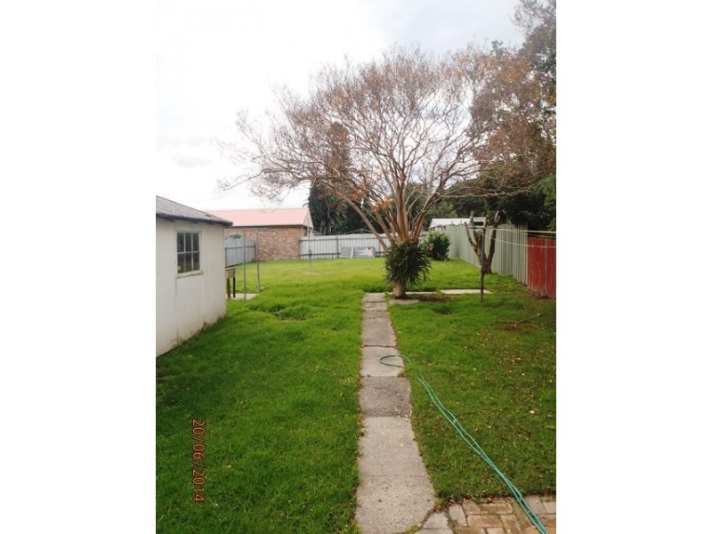 23 Sydney Street, Gateshead NSW 2290