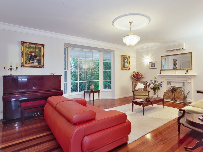 29 Blaxland Road, Macquarie Hills NSW 2285