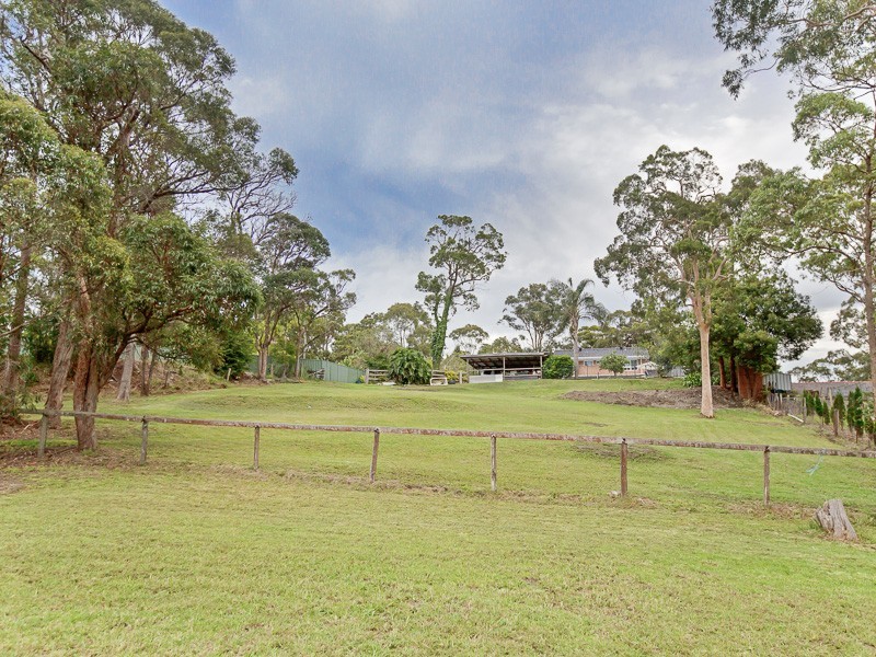 29 Blaxland Road, Macquarie Hills NSW 2285