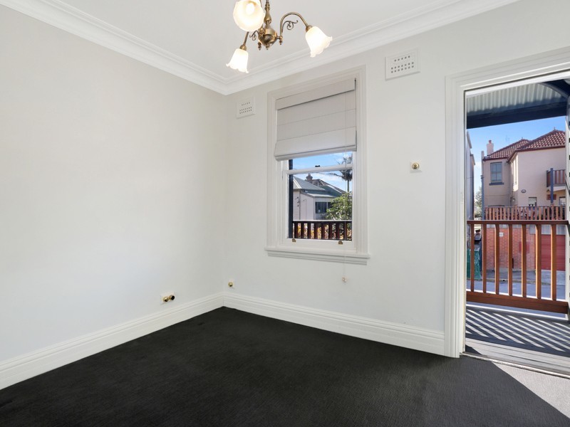 17 Beach Street, Newcastle East NSW 2300