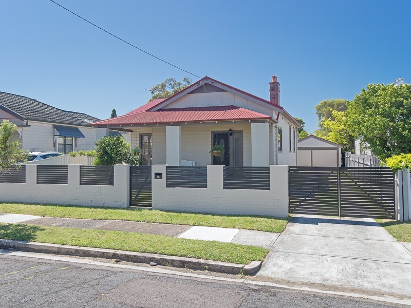 28 Cram Street, Merewether NSW 2291