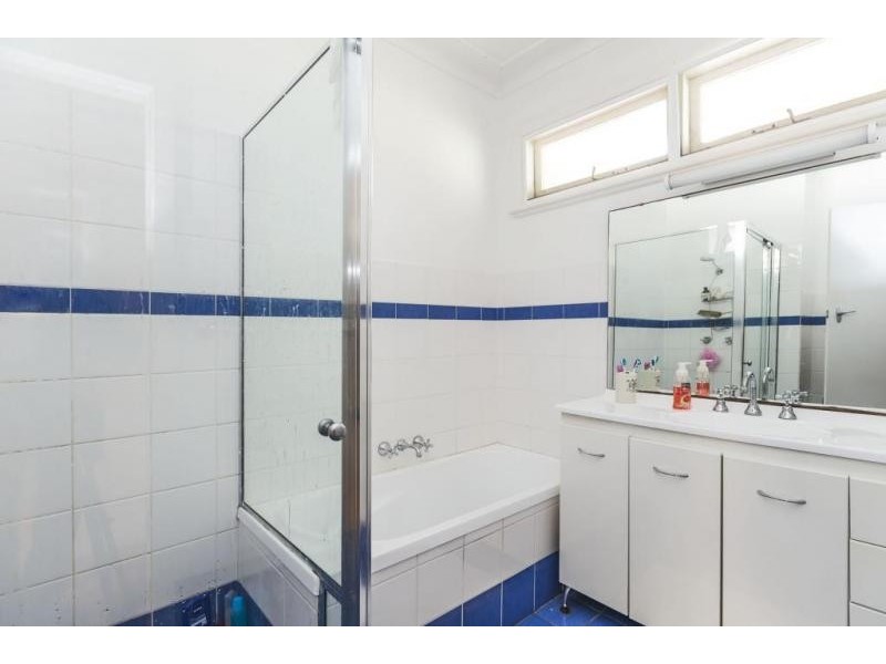 27 Elsworth Parade, Merewether Heights NSW 2291