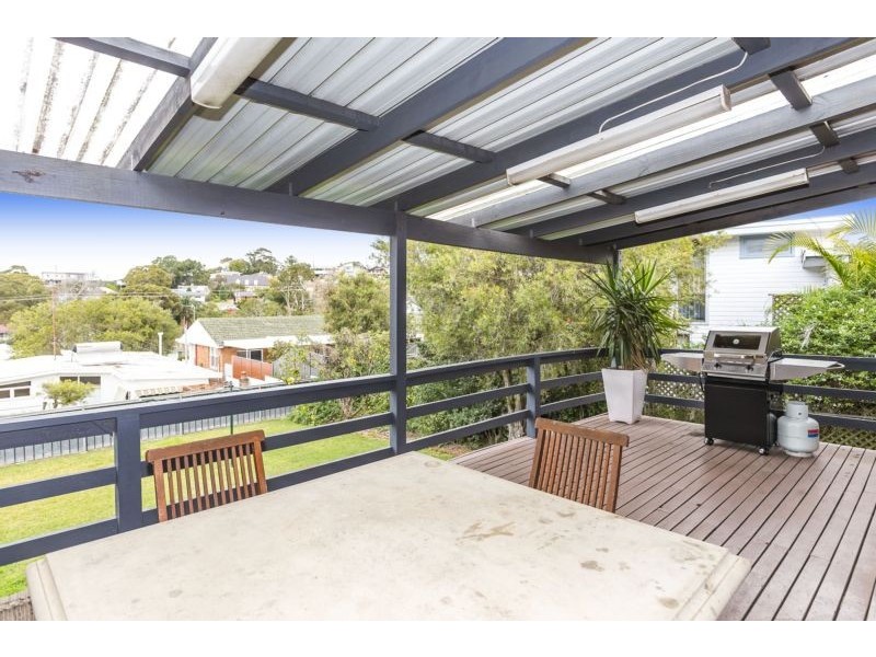 27 Elsworth Parade, Merewether Heights NSW 2291