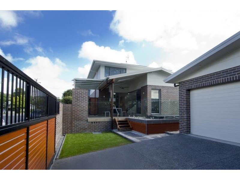 432 Glebe Road, Hamilton South NSW 2303