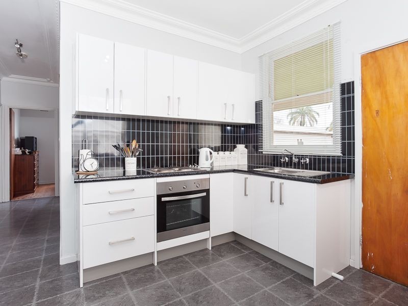16 Richardson Road, Raymond Terrace NSW 2324