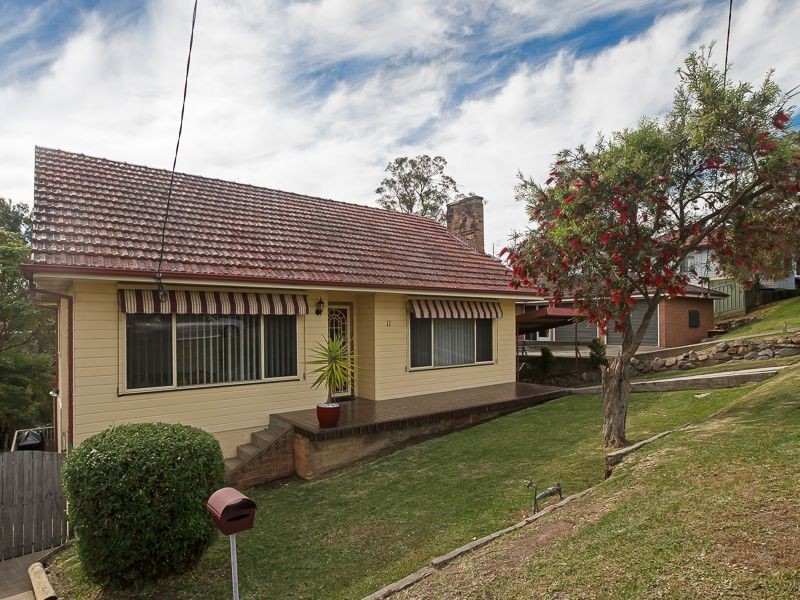 11 Curry Street, Cardiff NSW 2285