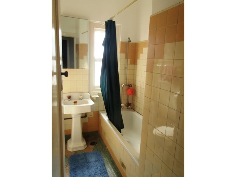 2/42 CHURCH ST, Newcastle NSW 2300