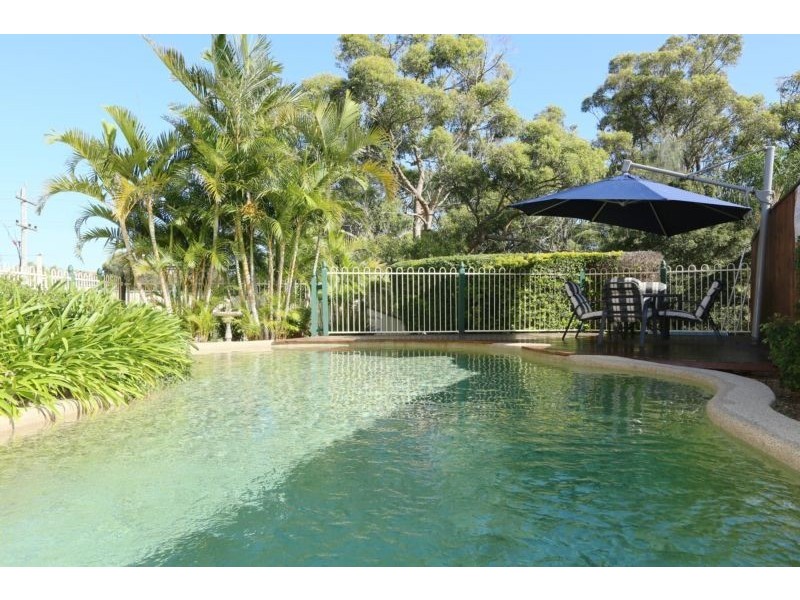 1 Trafalgar Crescent, Valentine NSW 2280