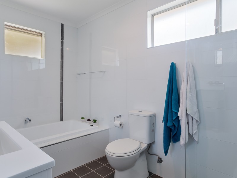 6 Sulman Close, Thornton NSW 2322