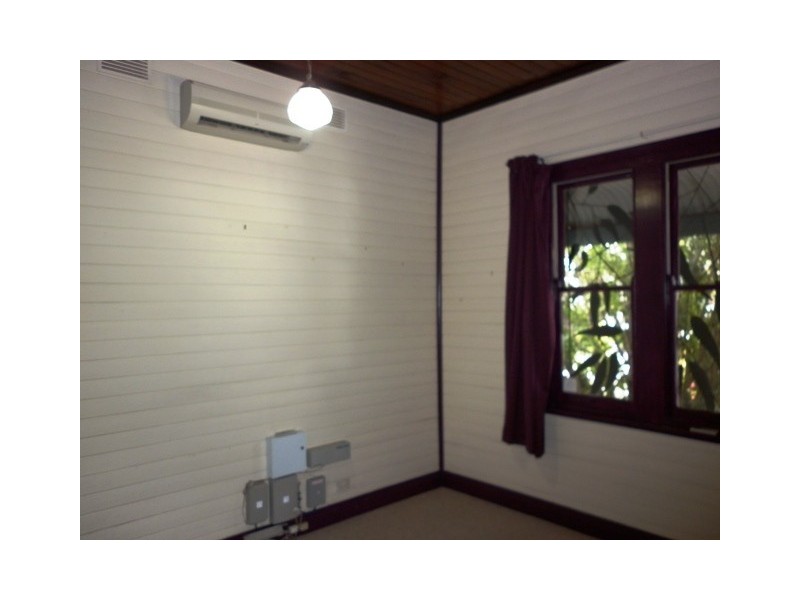 15 HUDSON ST, Hamilton NSW 2303