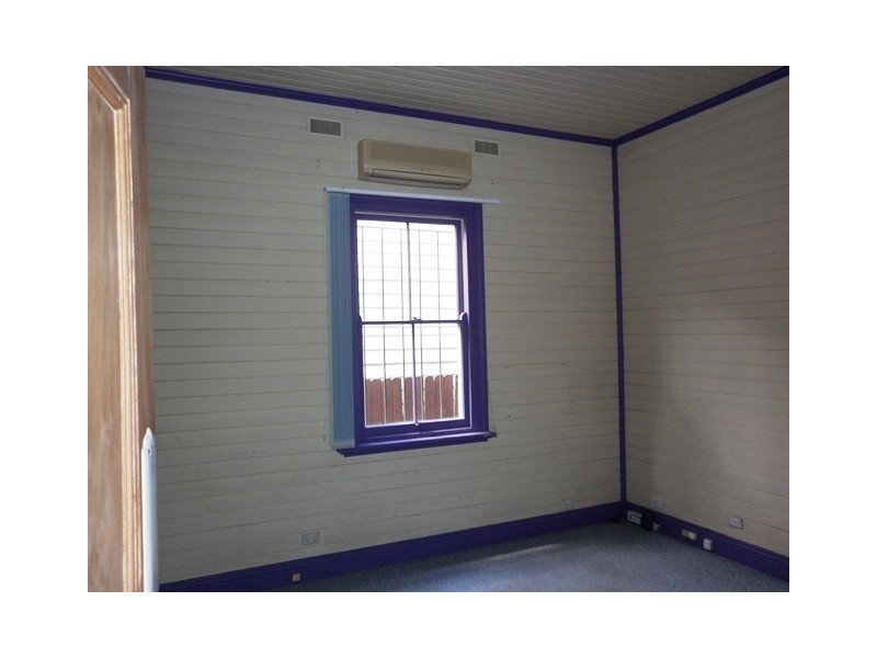 15 HUDSON ST, Hamilton NSW 2303