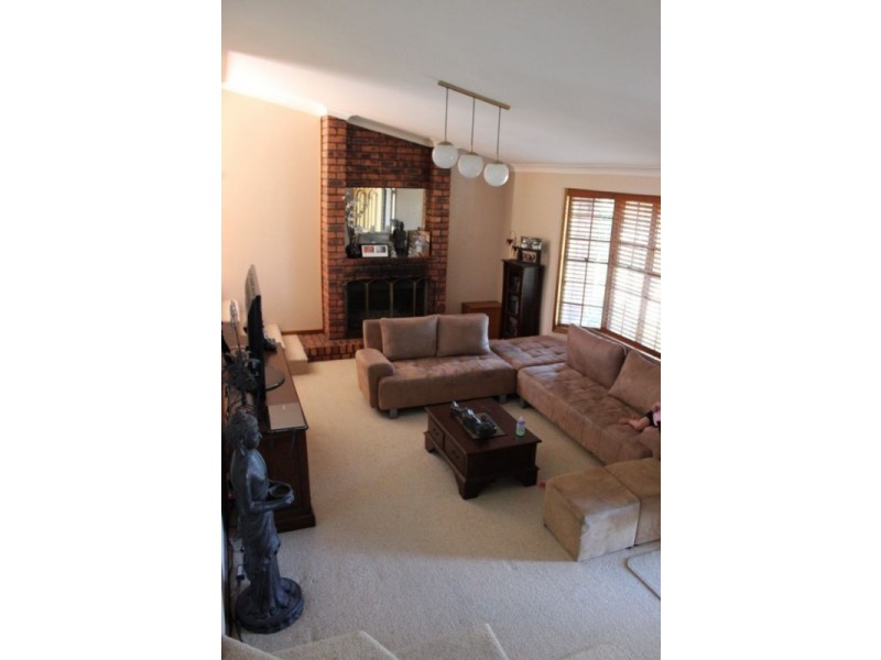 4 GEMINI AVE, Elermore Vale NSW 2287