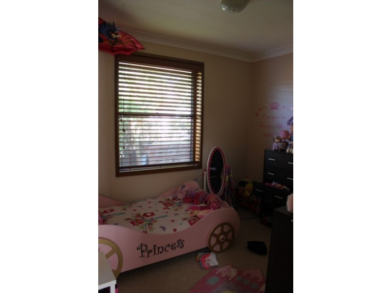 4 GEMINI AVE, Elermore Vale NSW 2287