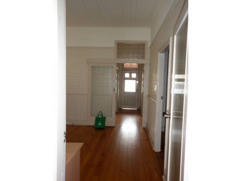 13 HUDSON ST, Hamilton NSW 2303