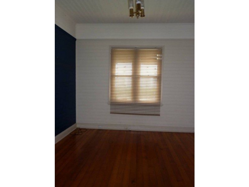 13 HUDSON ST, Hamilton NSW 2303