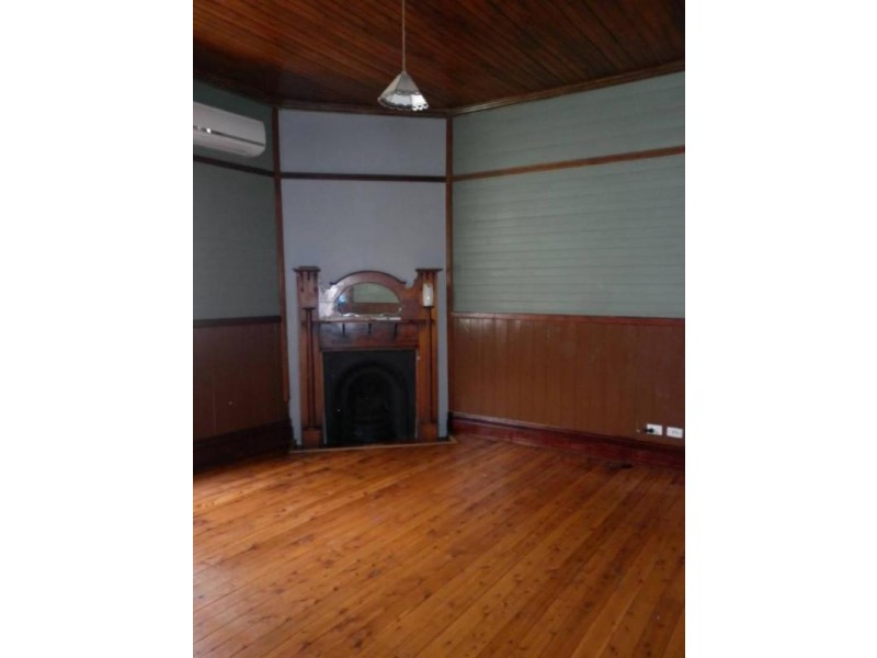 17 GREY ST, Wickham NSW 2293