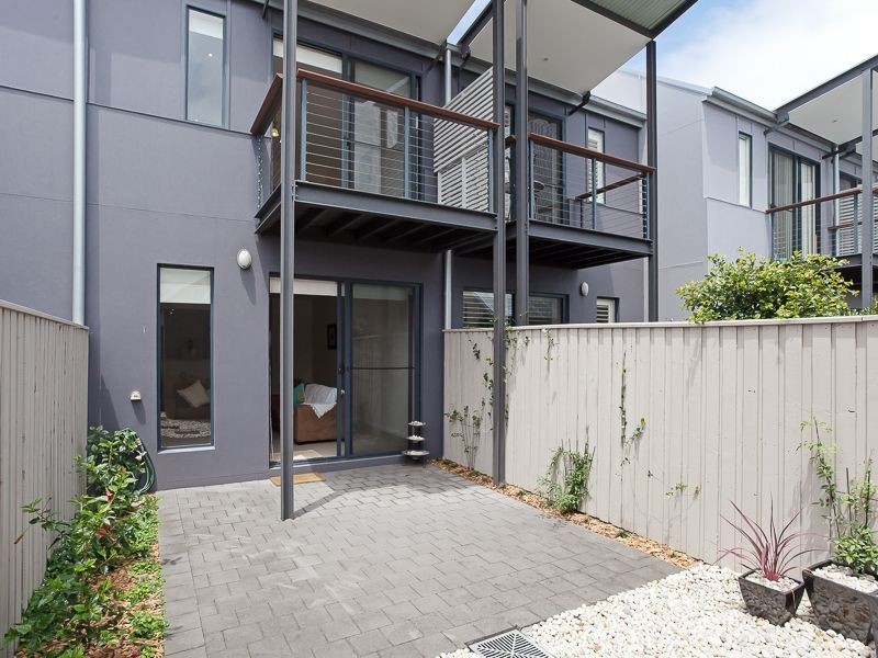 22/1 Forbes Street, Carrington NSW 2294