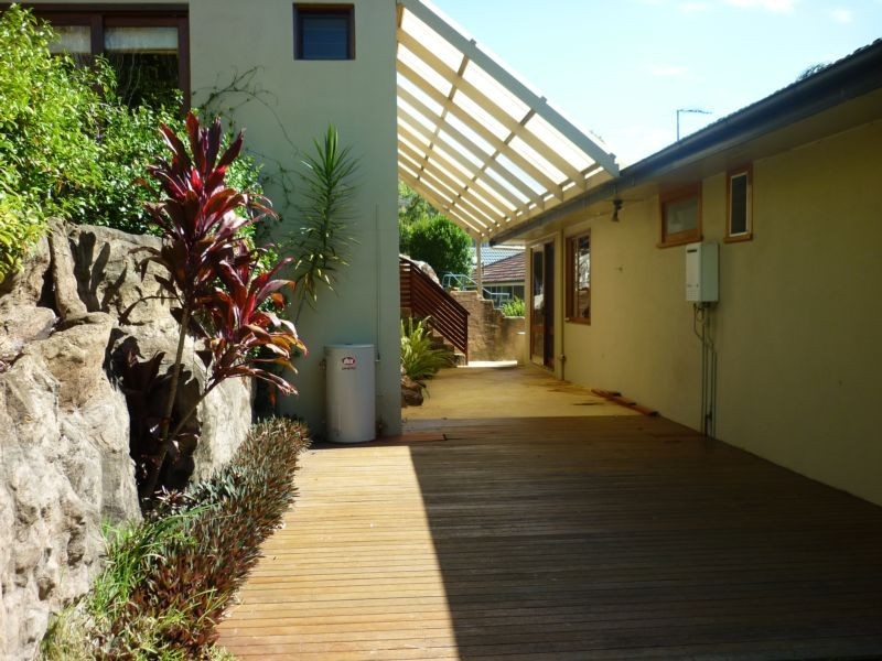 43 Yule Road, Merewether NSW 2291