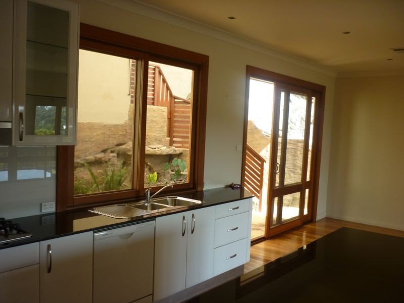 43 Yule Road, Merewether NSW 2291