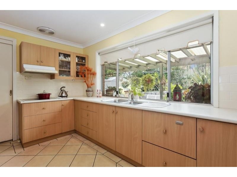 9 Helmsdale Drive, Valentine NSW 2280