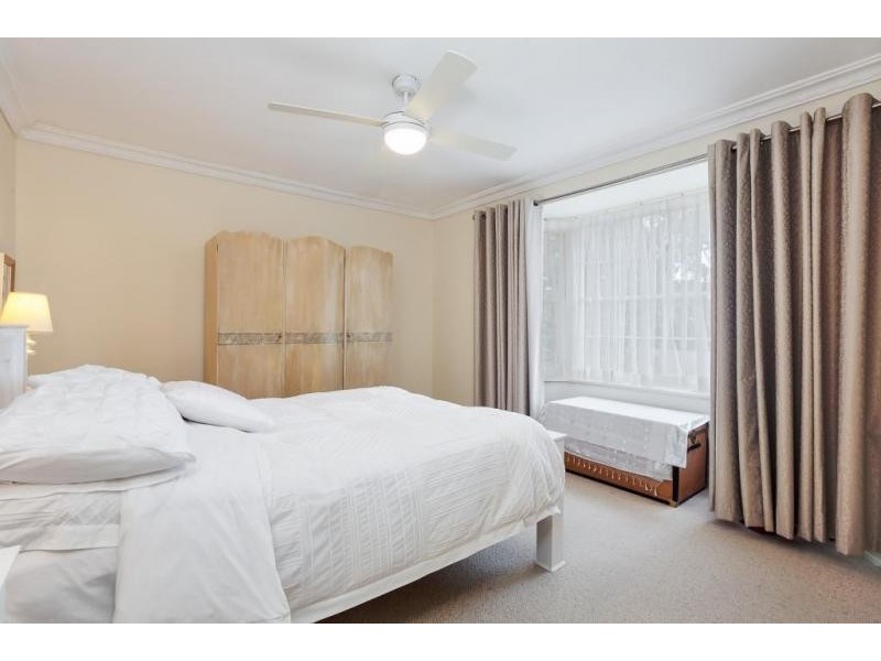 9 Helmsdale Drive, Valentine NSW 2280