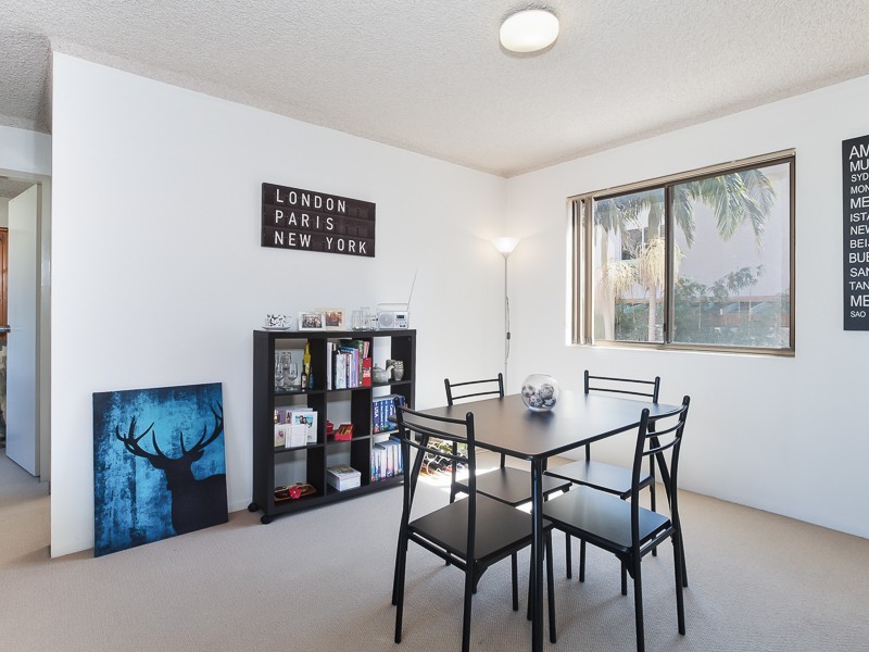 2/14 Selwyn Street, Merewether NSW 2291