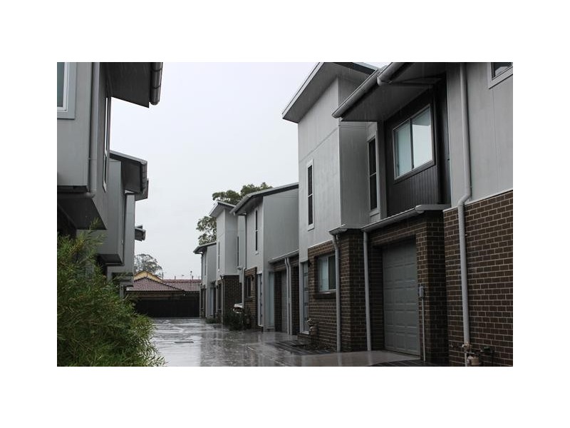 4/353 Turton Road, New Lambton NSW 2305