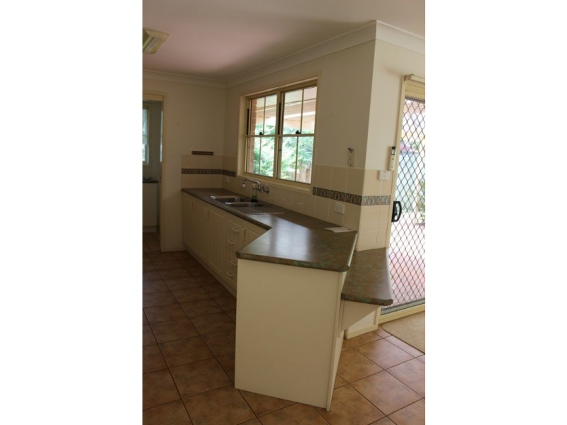 19 Nerida Close, Kotara NSW 2289