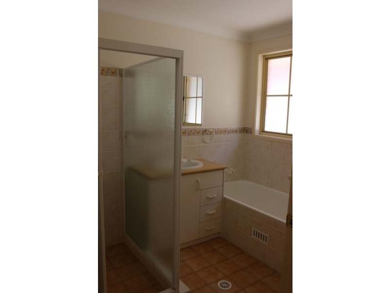 19 Nerida Close, Kotara NSW 2289