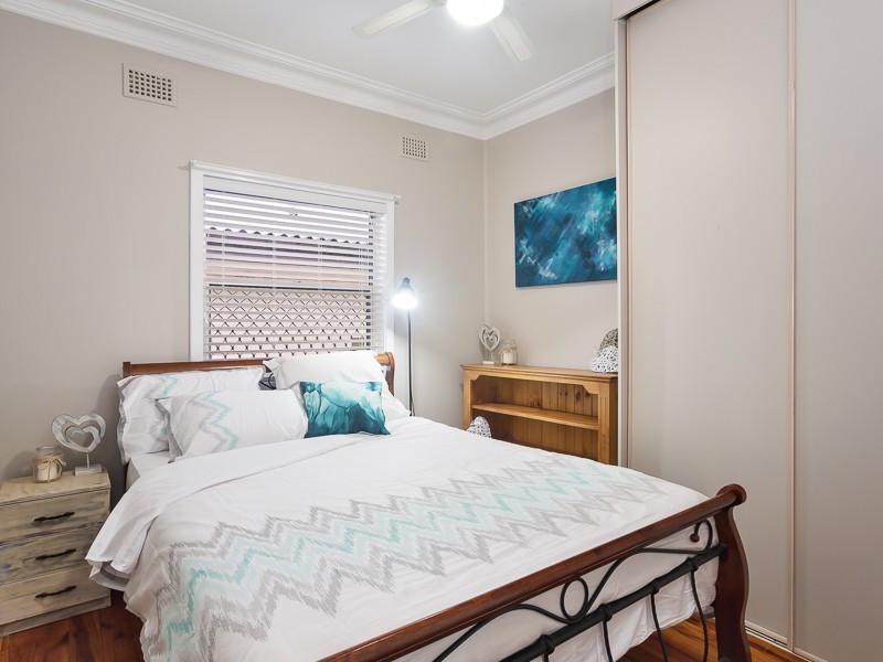 10 Velinda Street, Edgeworth NSW 2285