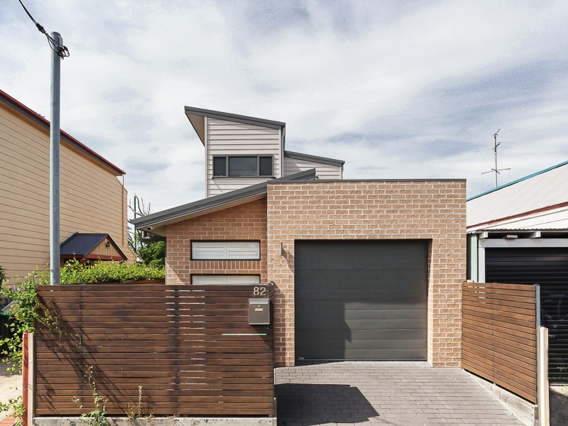 82 Rodgers Street, Carrington NSW 2294