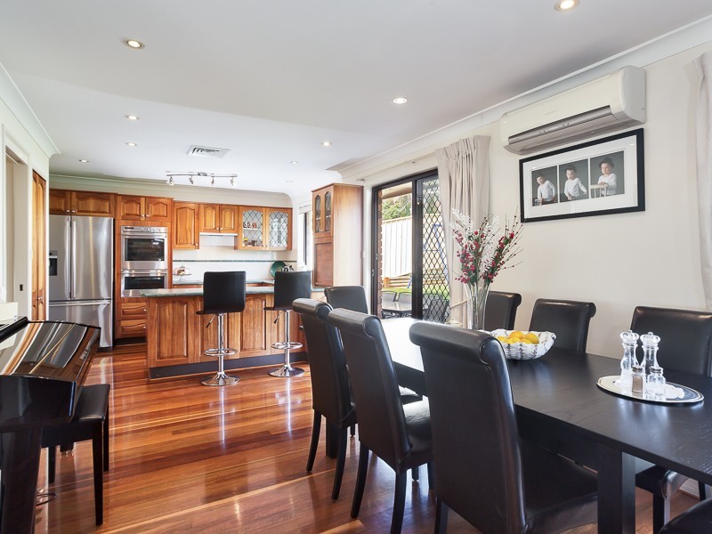 8 Bressay Close, Cardiff South NSW 2285