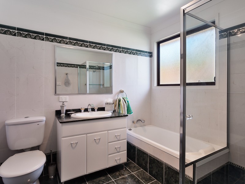 8 Bressay Close, Cardiff South NSW 2285