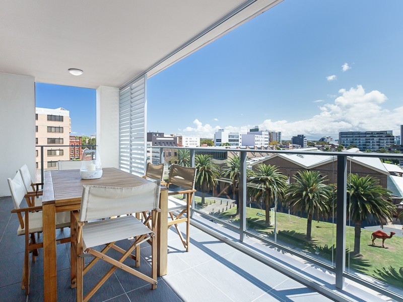 510/335 Wharf Road, Newcastle NSW 2300