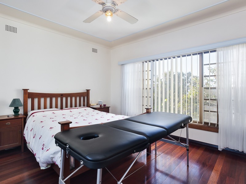 1 Ann Parade, New Lambton NSW 2305