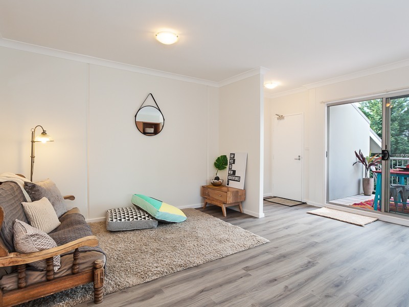 210/5 Tudor Street, Newcastle West NSW 2302