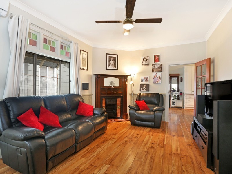 61 Coorumbung Road, Broadmeadow NSW 2292