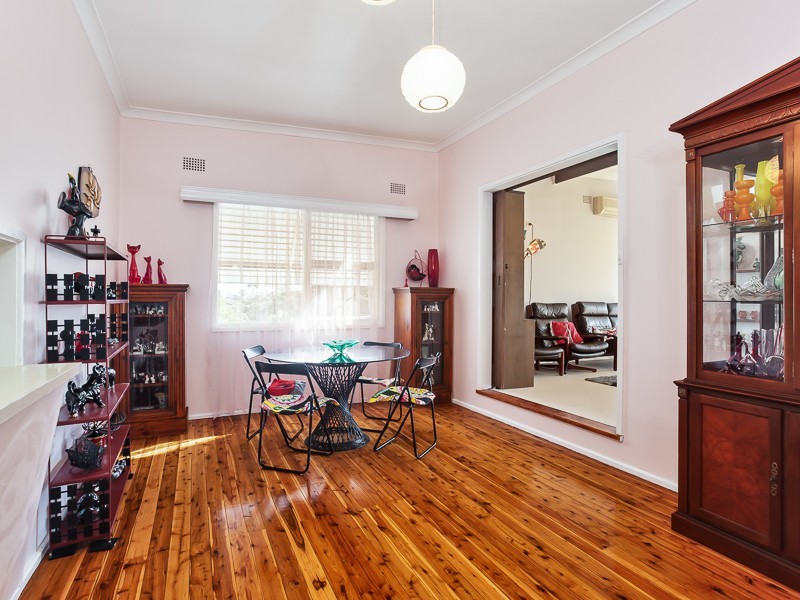 12 Thompson Street, Charlestown NSW 2290