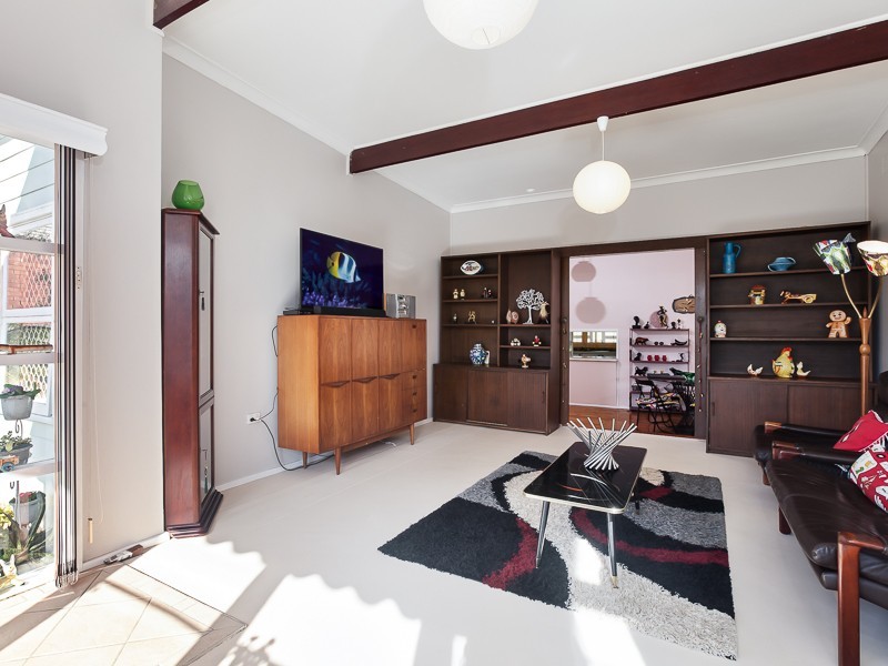 12 Thompson Street, Charlestown NSW 2290