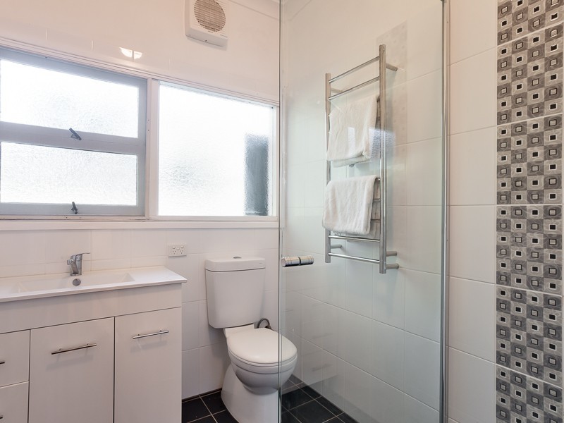 12 Thompson Street, Charlestown NSW 2290