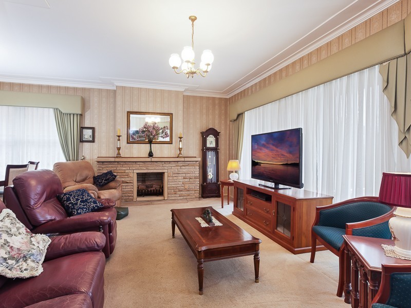 168 Charlestown Road, Kotara South NSW 2289