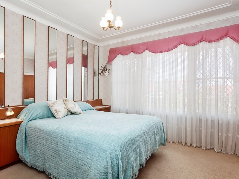 168 Charlestown Road, Kotara South NSW 2289