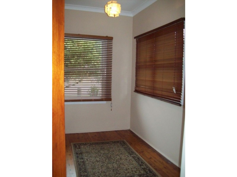 44 KINGS RD, New Lambton NSW 2305