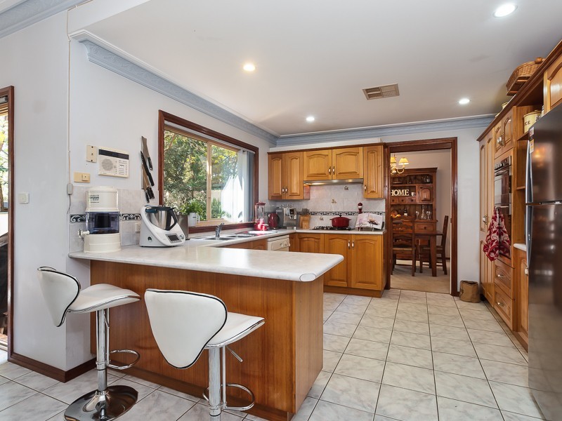 9 Habebe Close, Rankin Park NSW 2287