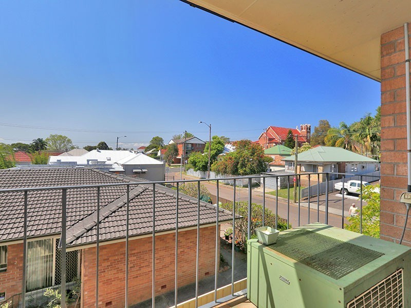 2/32 Date Street, Adamstown NSW 2289