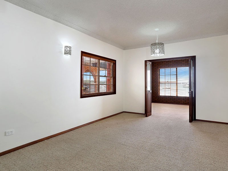 5 Paroo Avenue, Eleebana NSW 2282