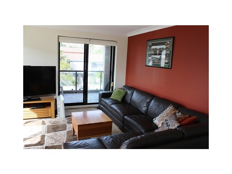 212/185 Darby Street, Cooks Hill NSW 2300