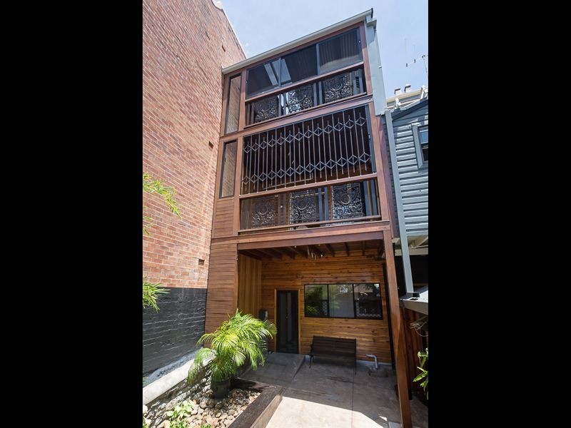42 Tyrrell Street, The Hill NSW 2300