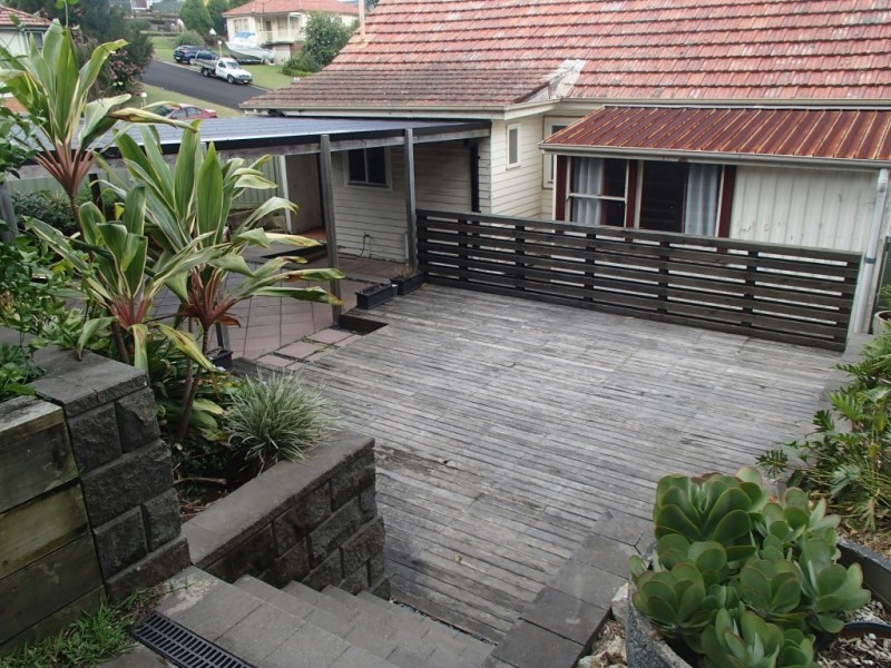 12 FOURTH ST, North Lambton NSW 2299